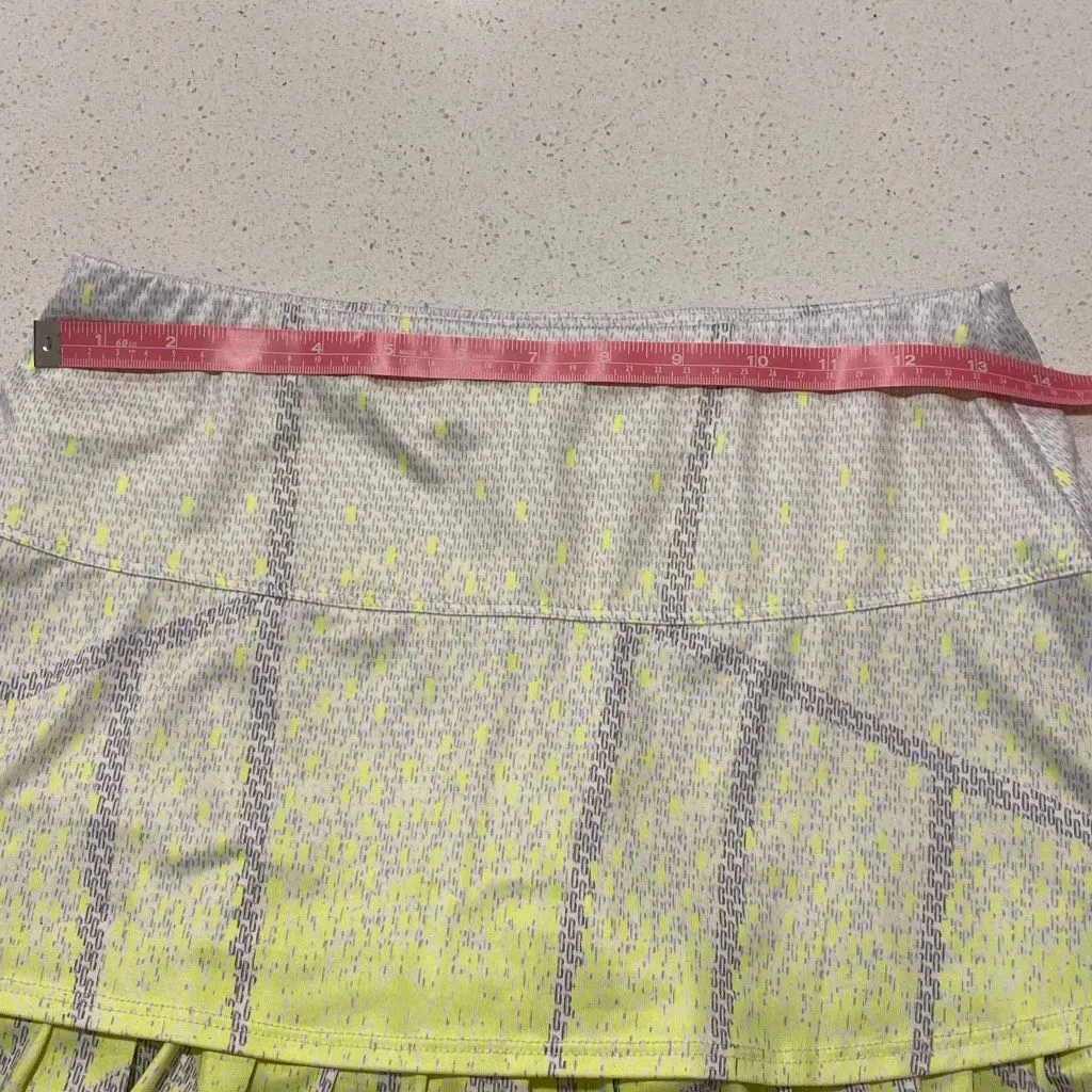 Lucky in love K – Swiss take a pleat tennis skort size small Yellow - Image 5