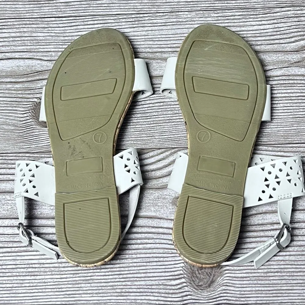 Gap  Womens Ankle Strap White Sandals Sz 7 - Image 7