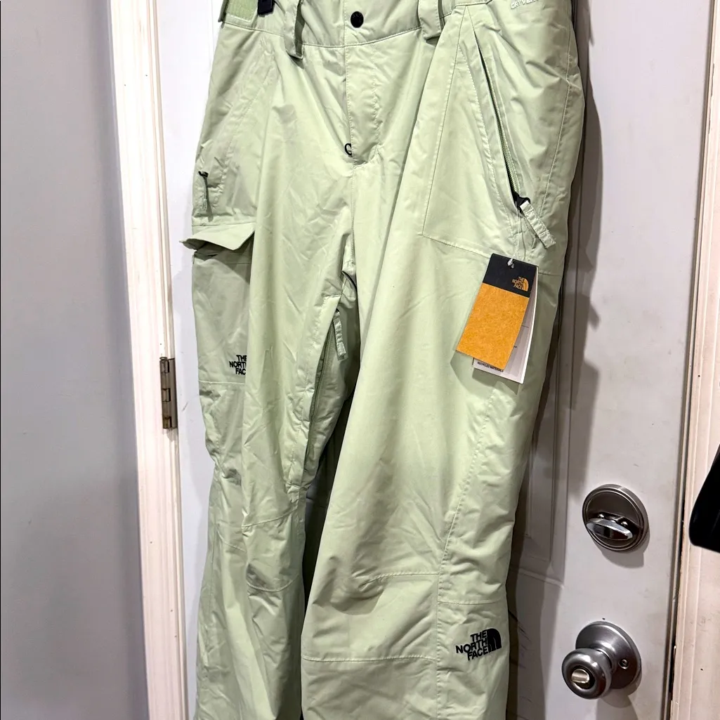 THE NORTH FACE Mint Green Snow Pants - Image 7