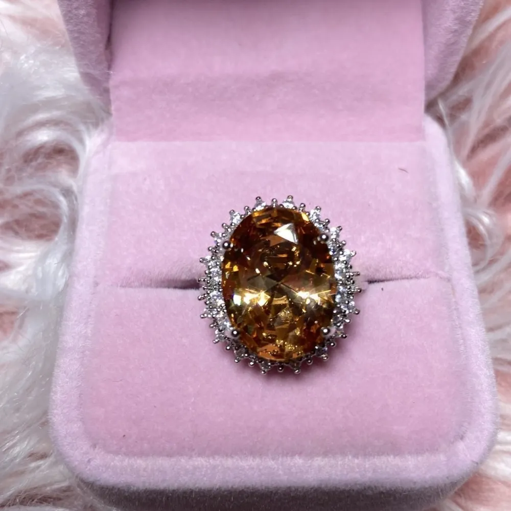 SIMULATED MORGANITE & SIMULATED DIAMOND HALO Ring - Image 5