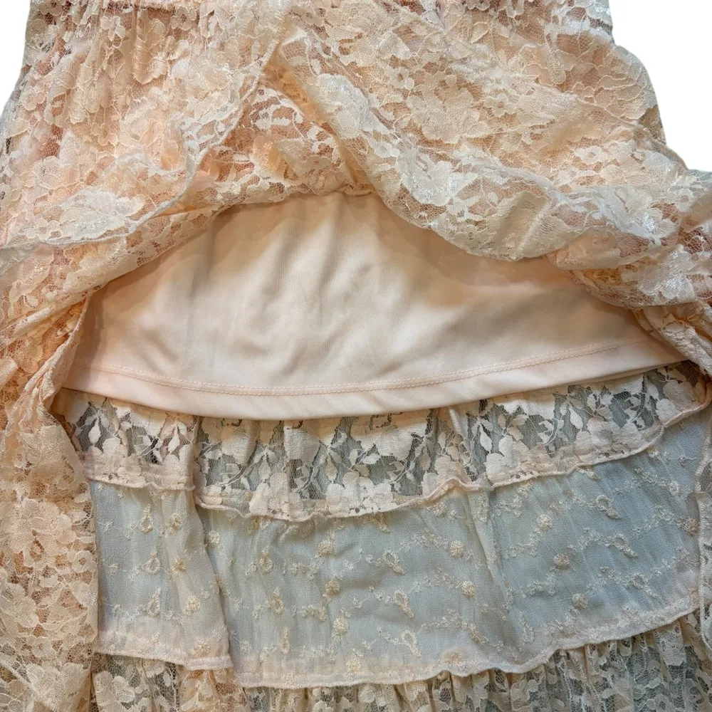 Venus Smocked Waist Peach Lace Tiered High Low Skirt, Sz S - Image 9