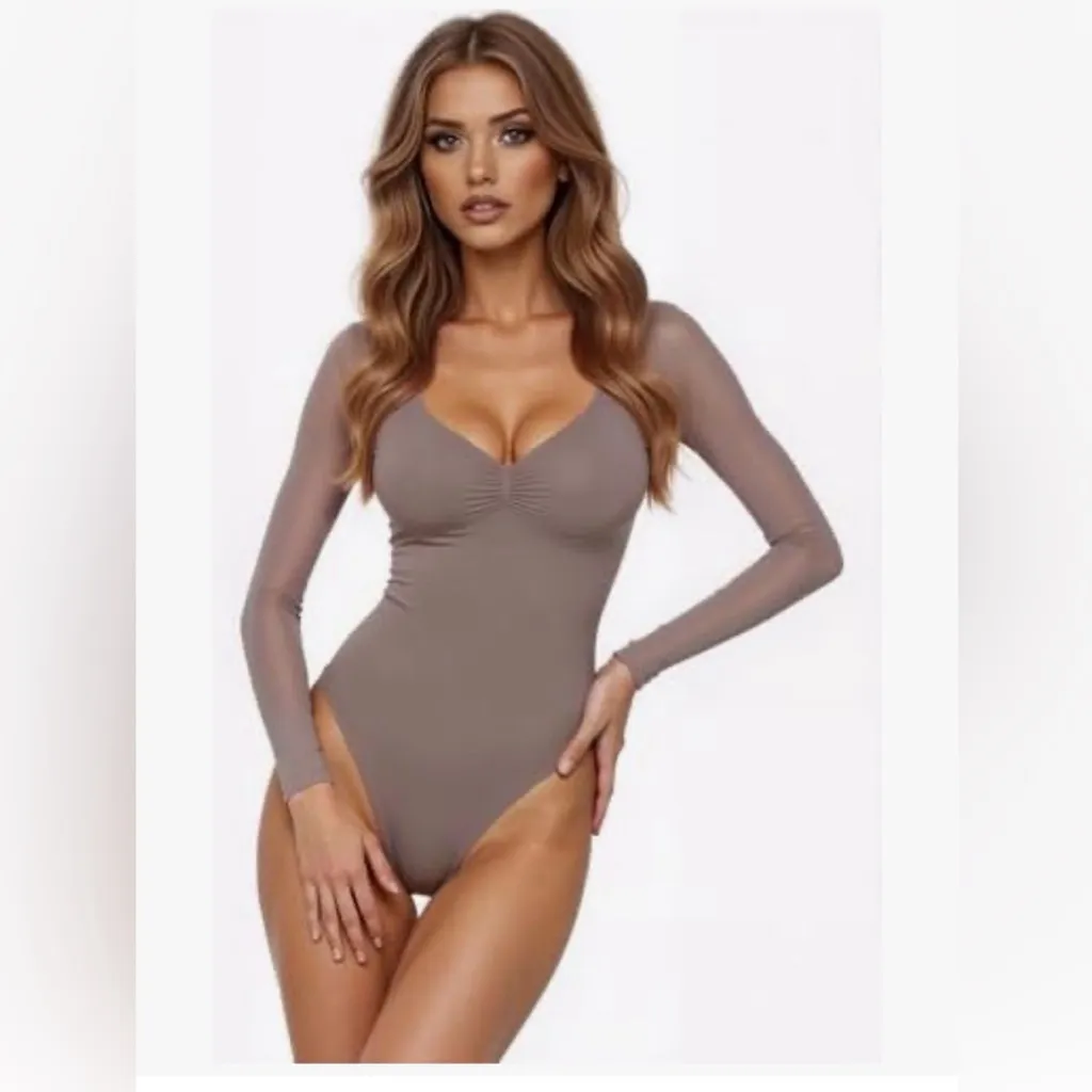 NEW Super Soft Lightweight Mauve Bodysuit V Neck Mesh Long Sleeve Backless M Pink Size M - Image 4