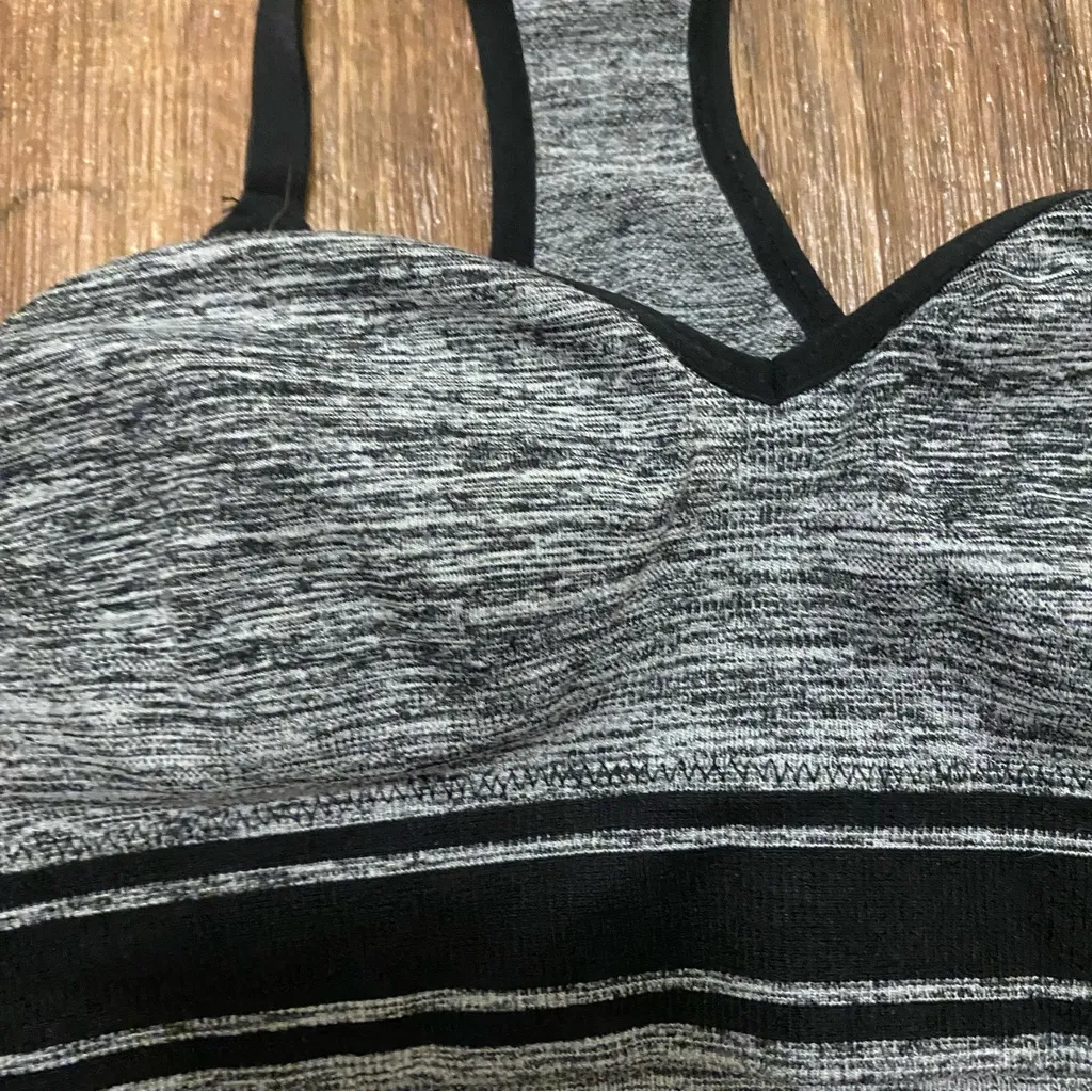 Athletic Works Womens Sports Bra Size 34 Gray & Black Racerback S Small Workout - Image 2