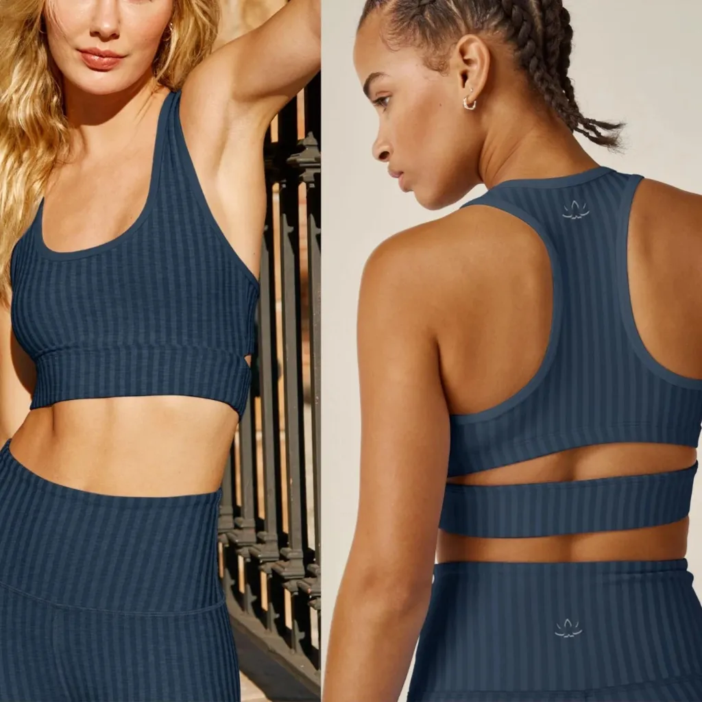 Like New Beyond Yoga Work It Over Long Line Sports Bra Navy Stripe XL Retail $70 - Image 2