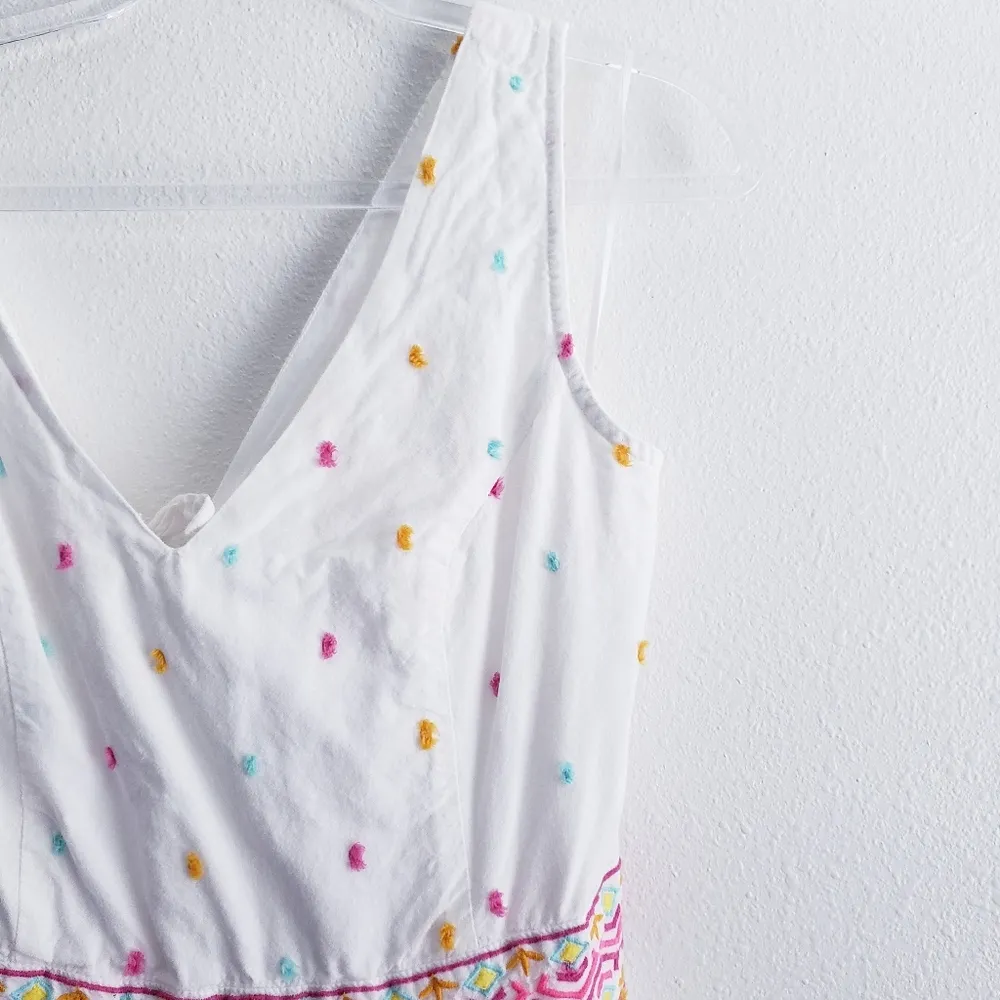 Crown & Ivy Sleeveless Embroided Tie Back Maxi Dress - Image 4