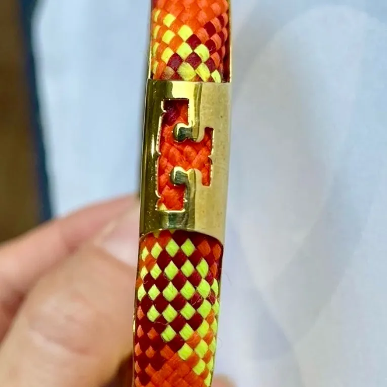 🧡✨Tory Burch Dangle Bracelet w/Goldtone Logo✨🧡 - Image 5