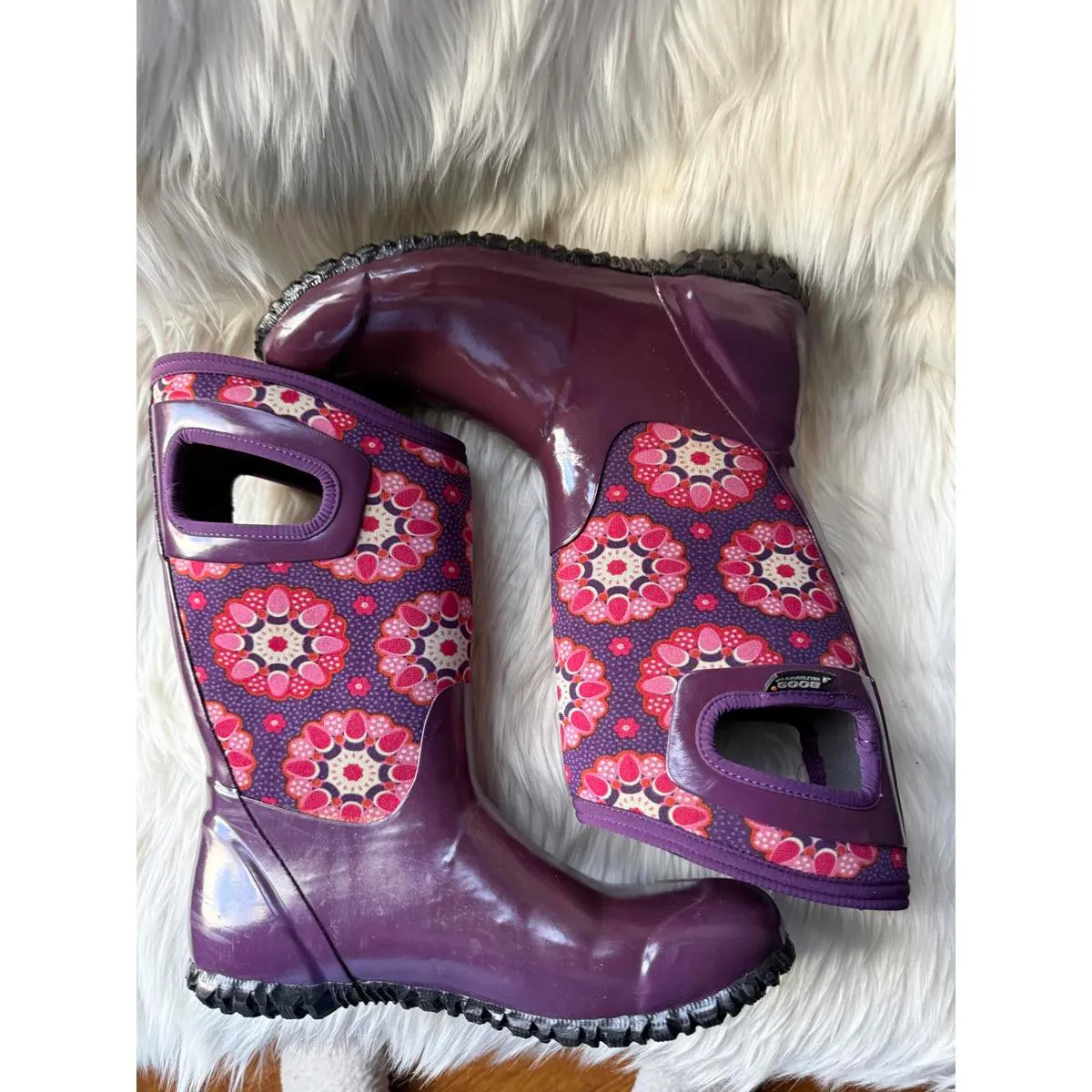 BOGS Purple Floral Patterned Rain Boots for Women Size 6 - Image 3
