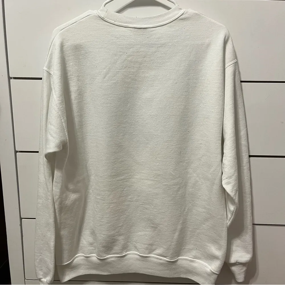 J’Adore Cowboys White Crewneck Sweatshirt Size M - Image 3