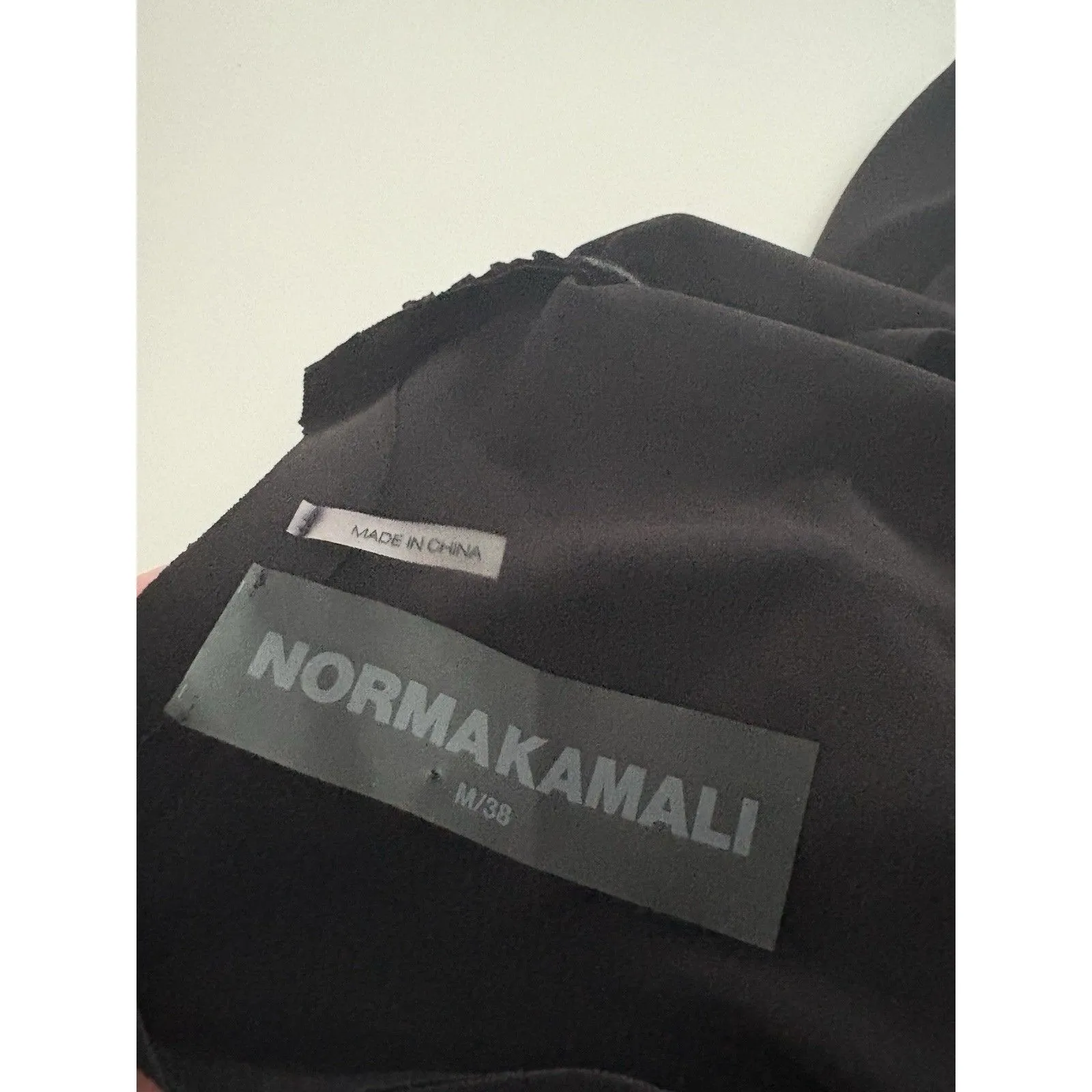 Norma Kamali Jumpsuit Size M Black Shirred Waist V Neck Wide Leg Cocktail Party - Image 9