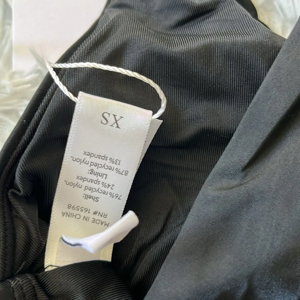 New Andie Women’s the belmar one piece swimsuit in black size XS - Image 7