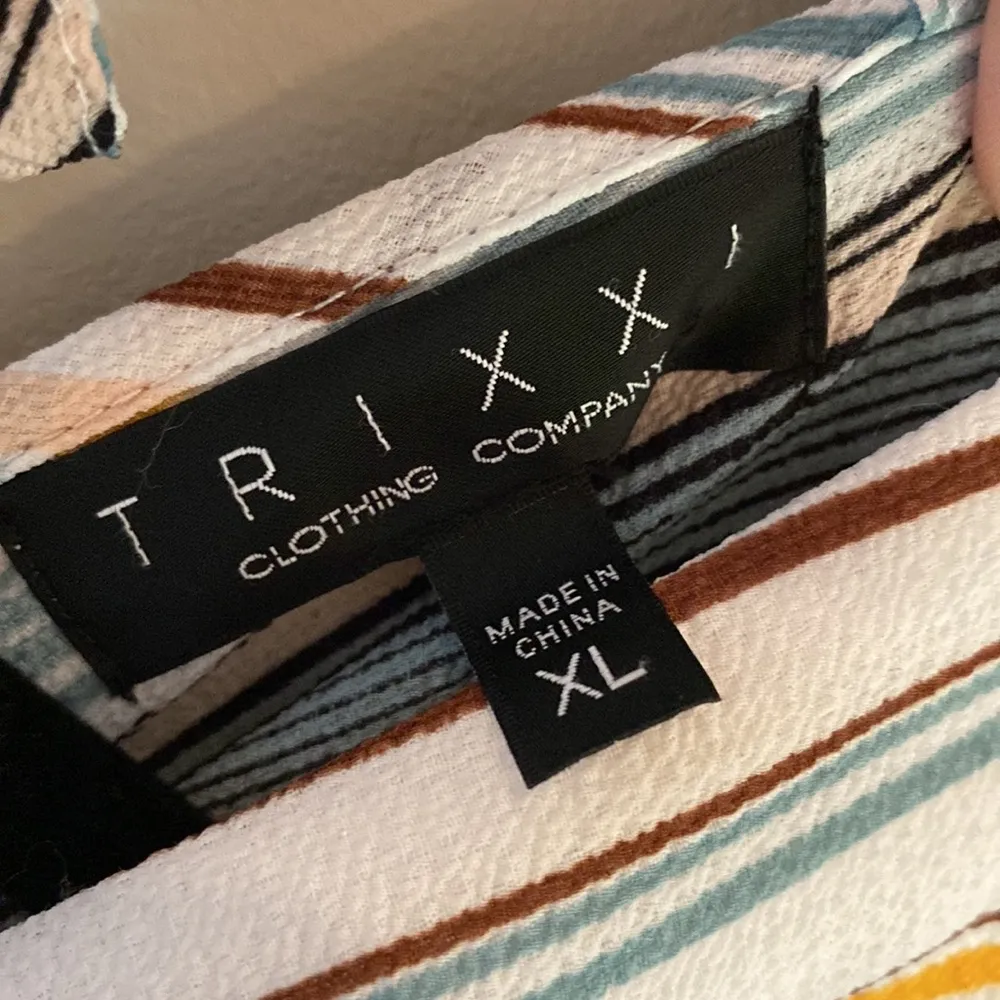 Trixxi striped vneck wide leg cropped jumpsuit - Image 6