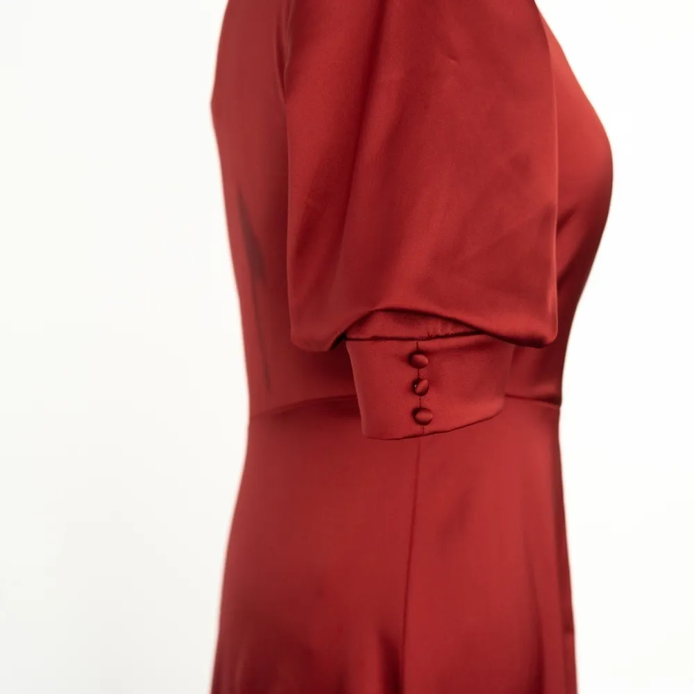 Kay Unger -  Izabella One Shoulder Satin Gown - Image 13