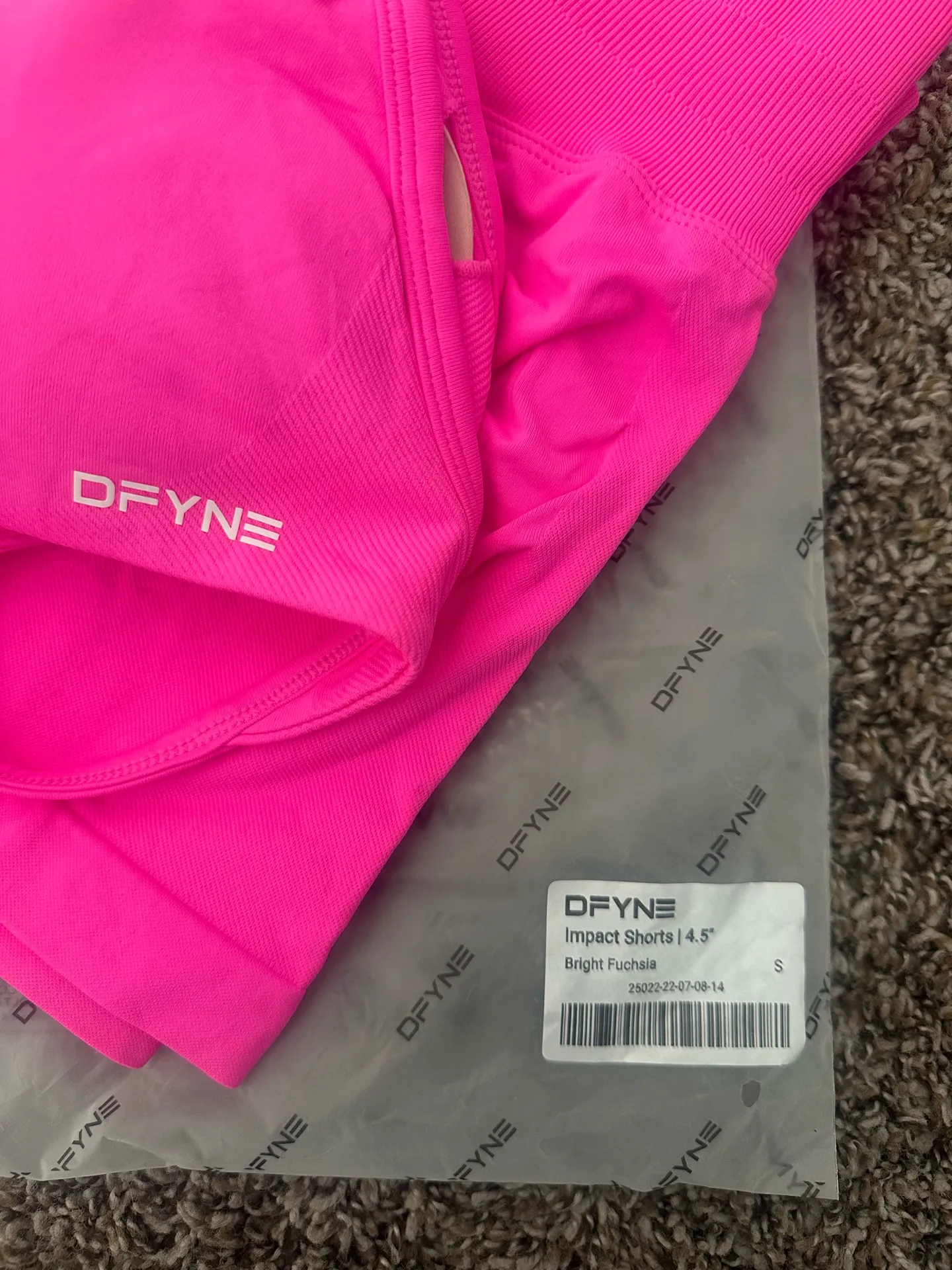 DFYNE Hot Pink Bra & Shorts Set - Image 5