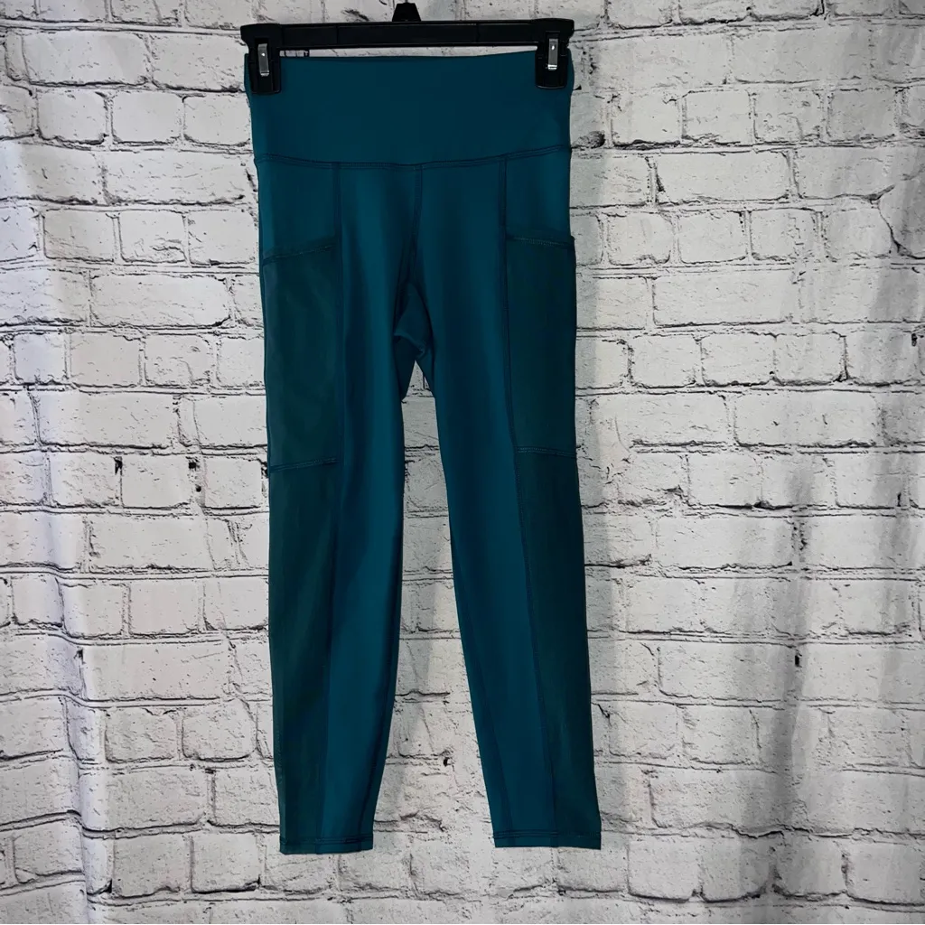 Universal Standard NWT Cropped Mesh Leggings Mid Rise Teal Color Size XS - Image 6