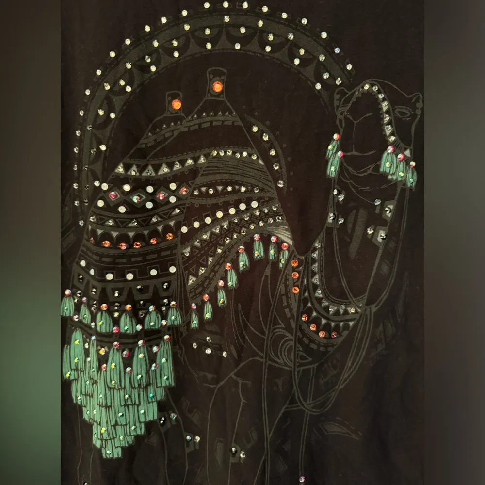 Key Closet Camel Women’s Swarovski Studded Short Sleeve Size Medium Black - Image 5