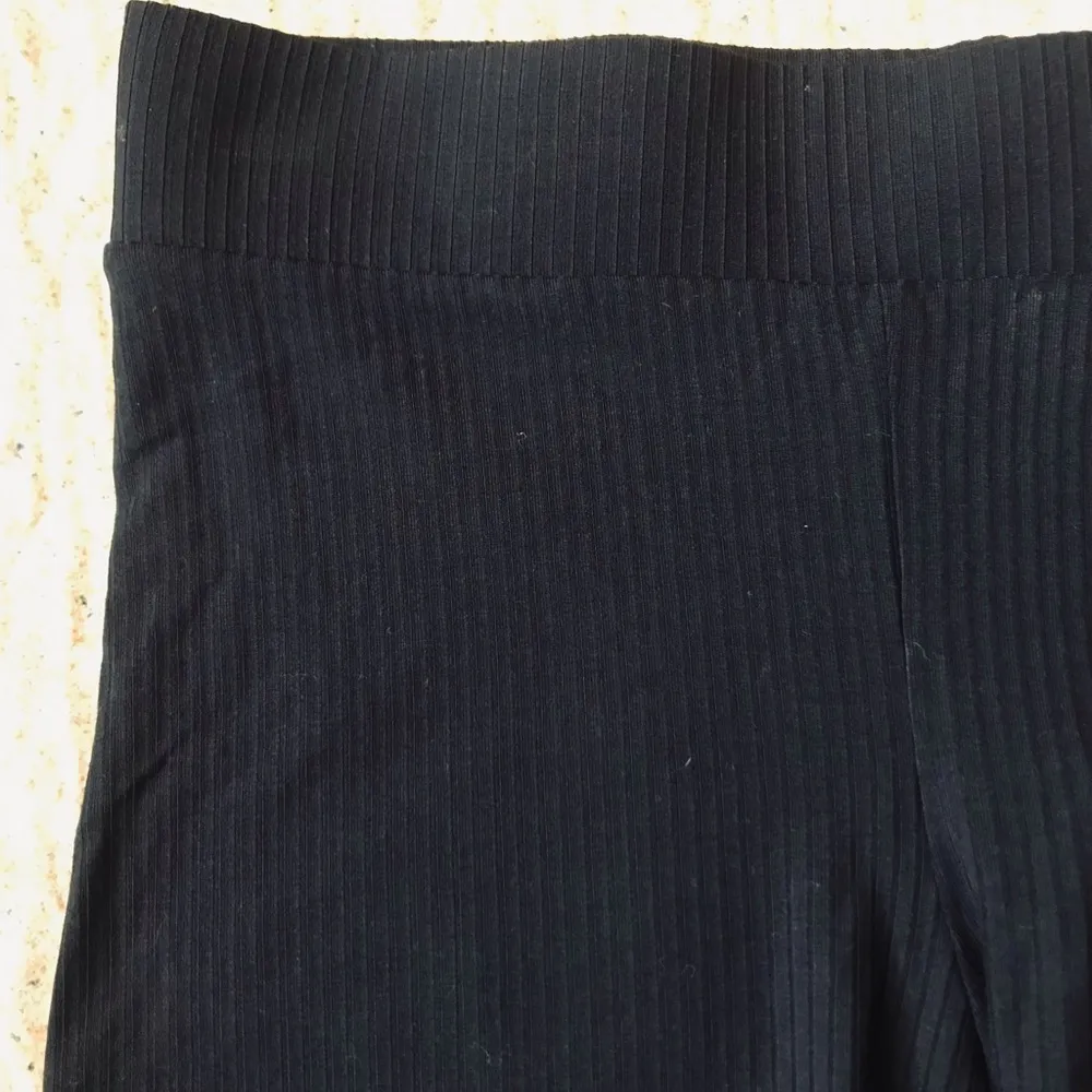 NWT  Black Biker Shorts Size XS - Image 3