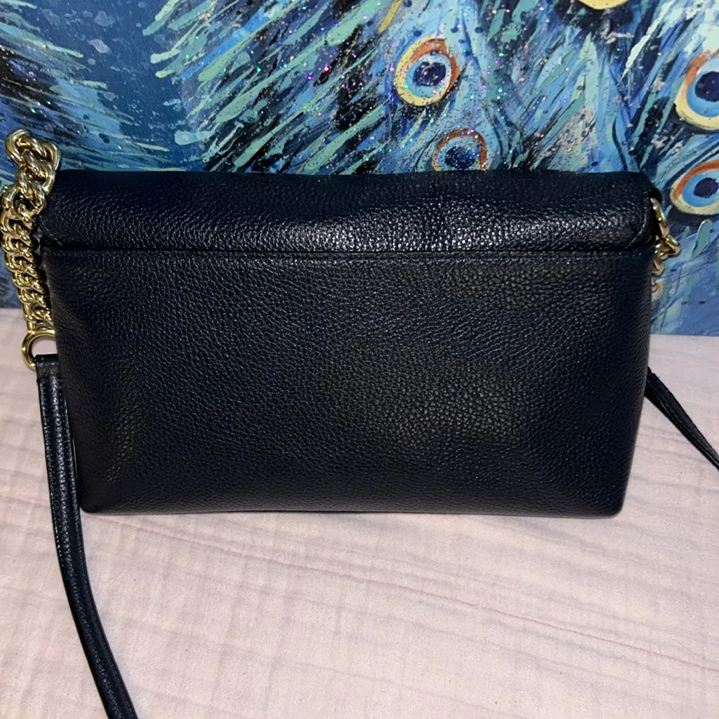 Coach Navy Pebbled Leather w Gold Metal Chain Accented Crossbody Bag - Image 5