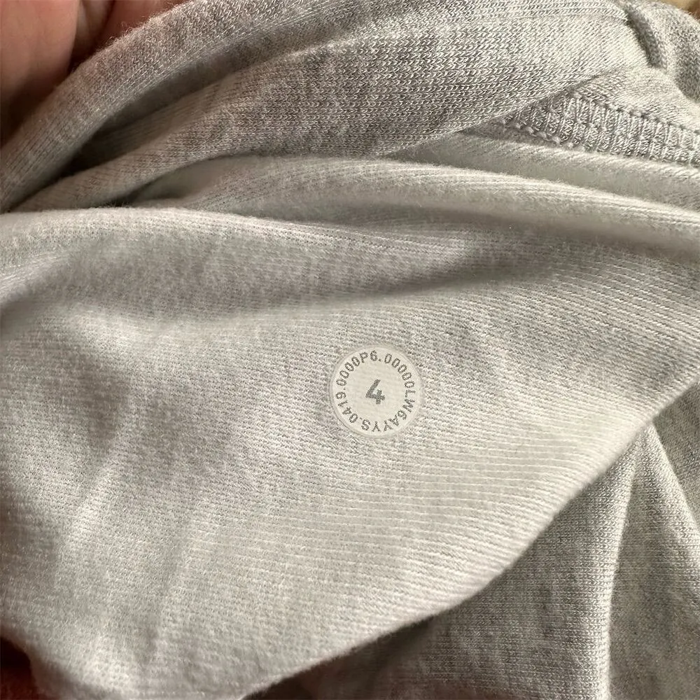 Lululemon Women's Seek Stillness Mid Rise Crop Pants Gray Size 4 Wide Leg - Image 6