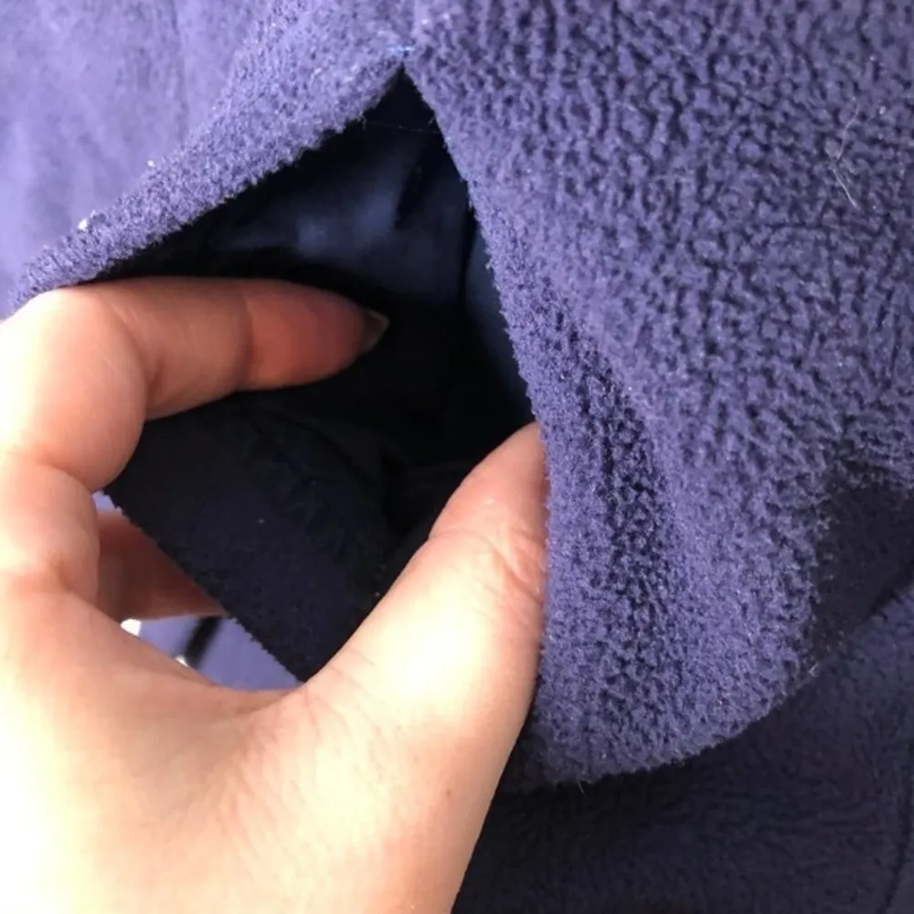 Lilly Pulitzer navy blue zip up fleece jacket - Image 3