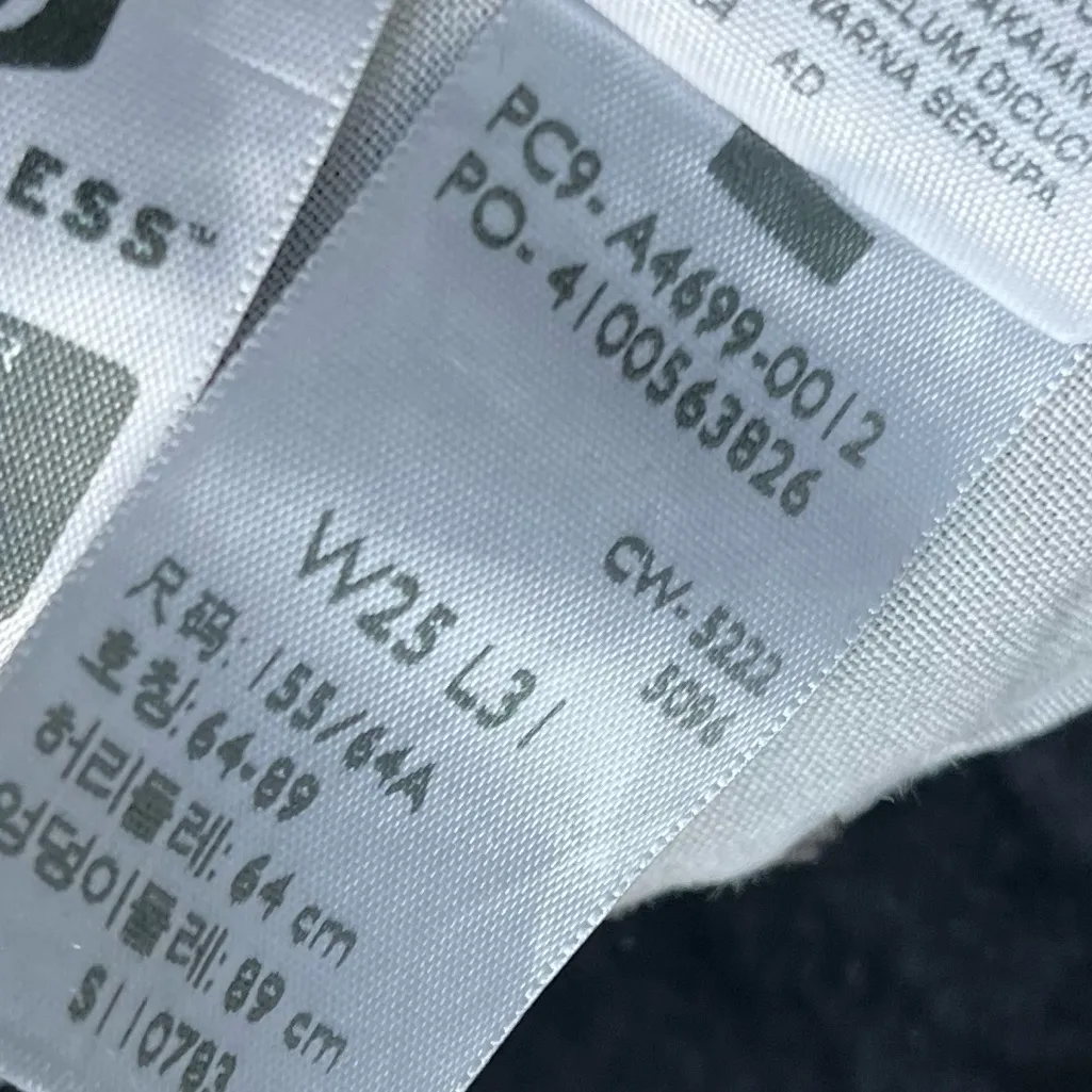 Levi’s • 501 ‘81 Classic Black Women's Jeans - Image 9