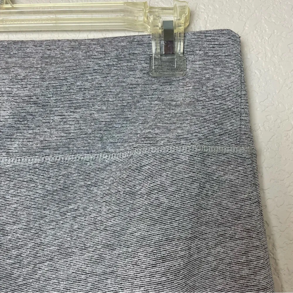 Bogo Athletica Gray Workout Leggings with Tie Details Size L Size L - Image 6