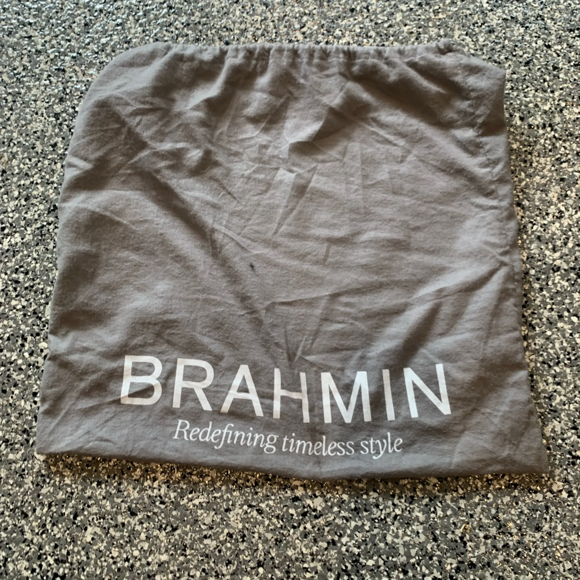 EUC BRAHMIN LEATHER ANNABELLE SATCHEL BAG - Image 2