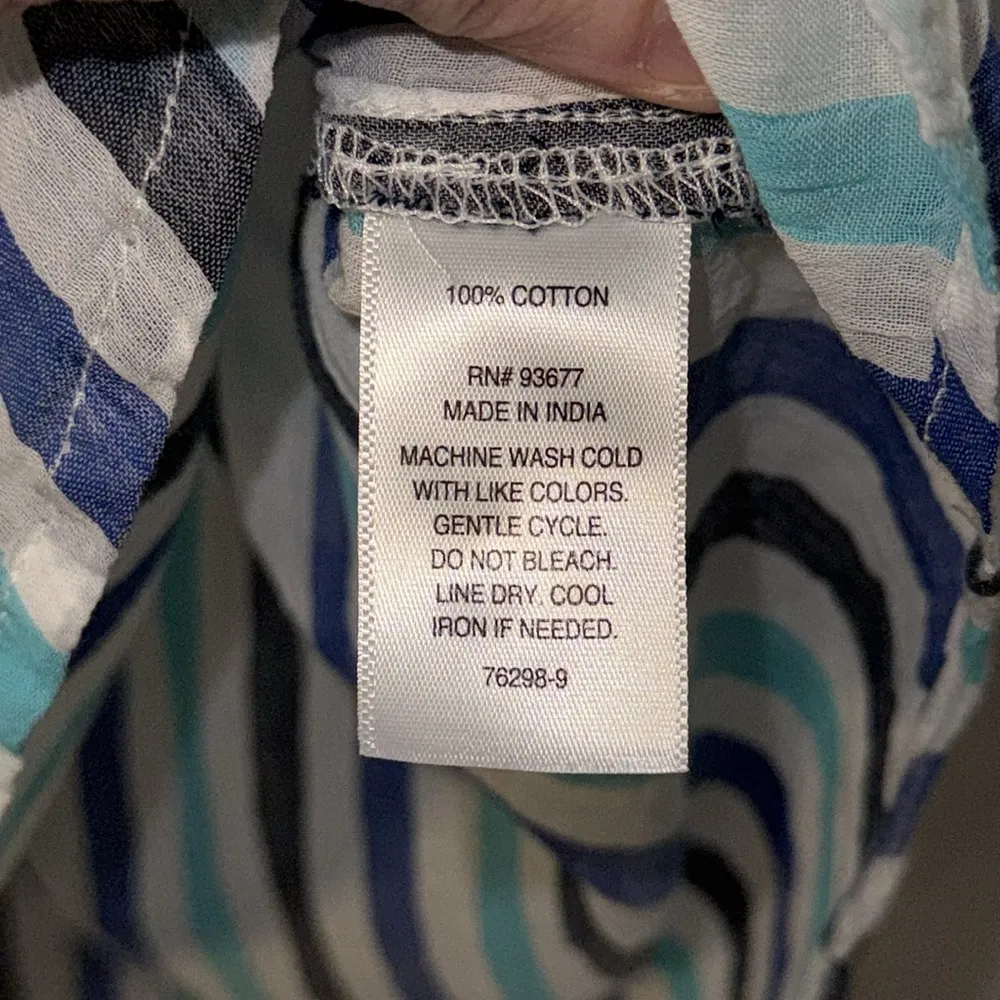 Liz Claiborne Sleeveless Tank Top Blouse Sheer Striped Women’s Medium M Cotton - Image 9