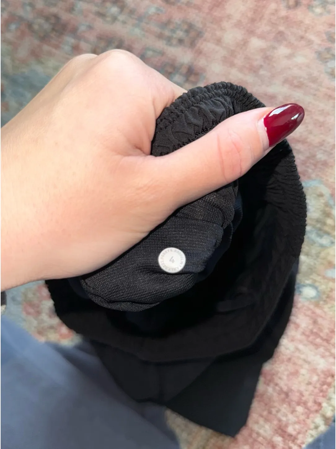 Lululemon Hotty Hot 4" - Image 3