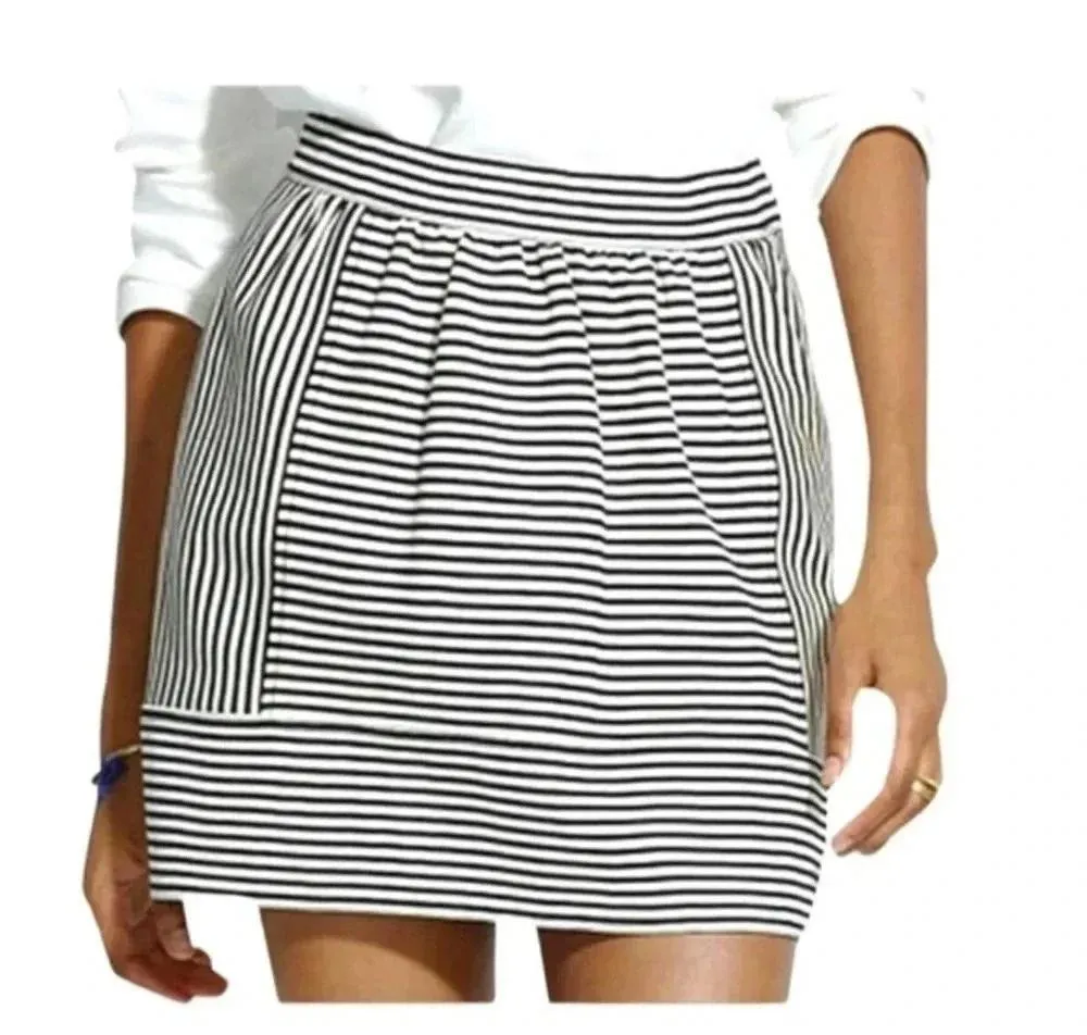 Madewell | Swivel Ponte | Classic Stripe Preppy Coastal Mini Skirt Size 0 XS XXS - Image 6