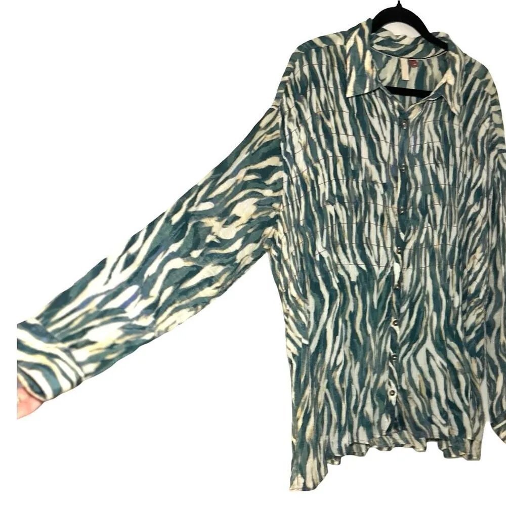 Pilcro by Anthropologie Women’s Animal Print Long Sleeve Button Down Size Large Green - Image 5