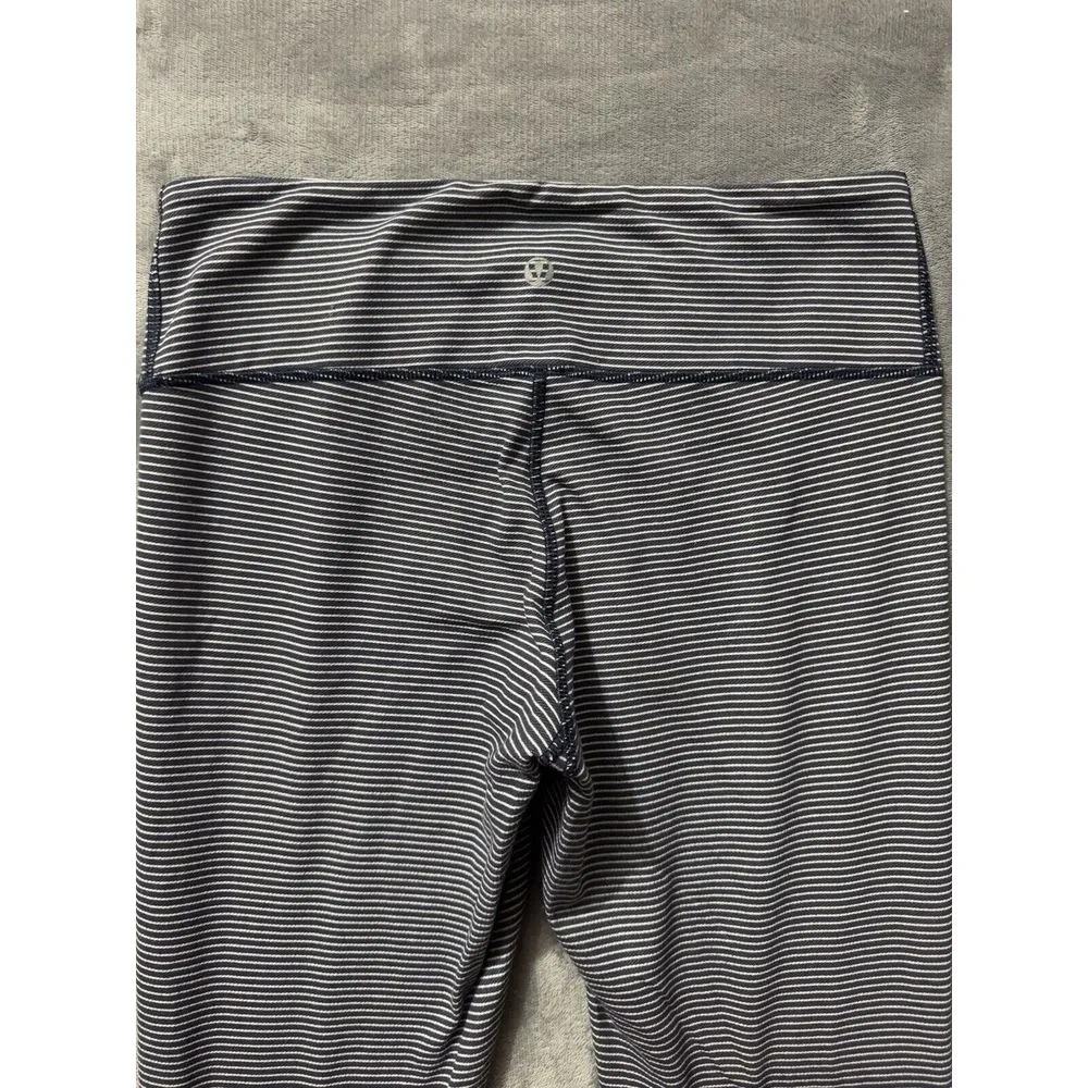 Lululemon  Women's Wunder Under Pant Super Stripe Cadet Blue‎ White Size 6 - Image 4