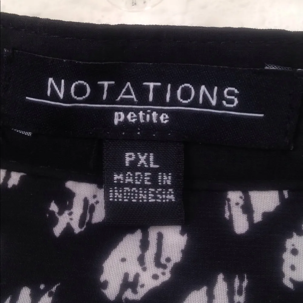 FINAL MARKDOWN Ladies' Notations Petite Blouse (PXL) - Image 3