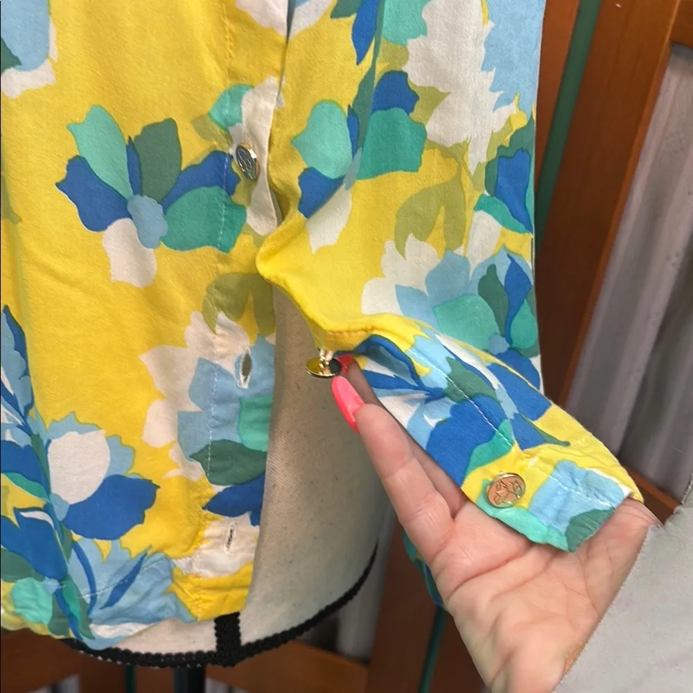 Draper James Blue Floral Sleeveless Top - Image 8