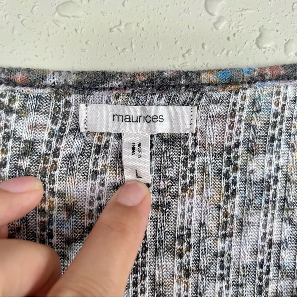 🦋 Maurices Floral Short Sleeve Puff Sleeve Blouse T-Shirt Large Lace Up Top - Image 7