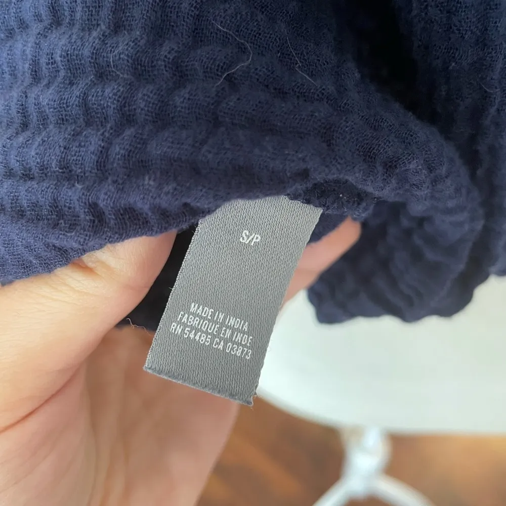 Aerie blue embroidered frayed bottom top - Image 8