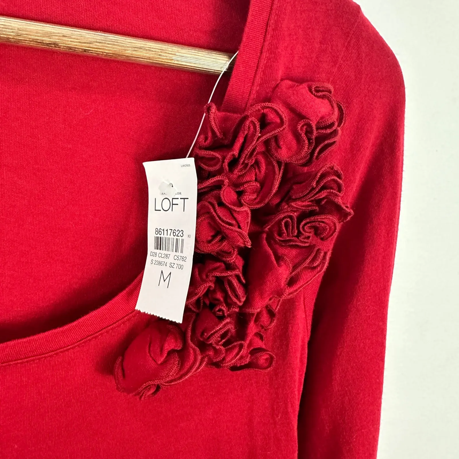 Loft Floral Applique Top Womens M Red Cotton Romantic Coquette Soft Girl Chic - Image 5