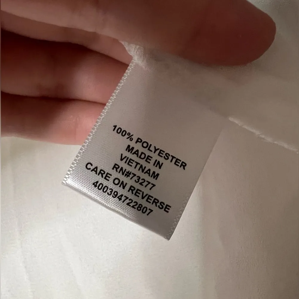 ELLE White Blouse with Black 3D Flower Collar XS - Image 7