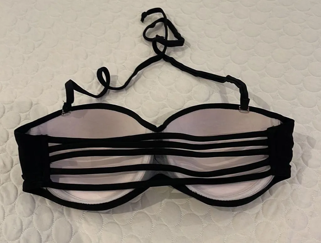 Women medium solid black Push up black strapless bikini top with halter straps - Image 3