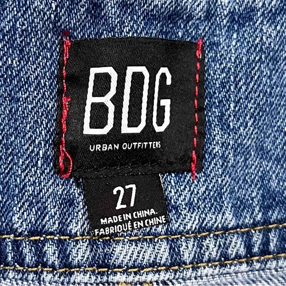 URBAN OUTFITTERS // BDG High Waist Double Button Blue Denim Mom Jeans 27 - Image 9