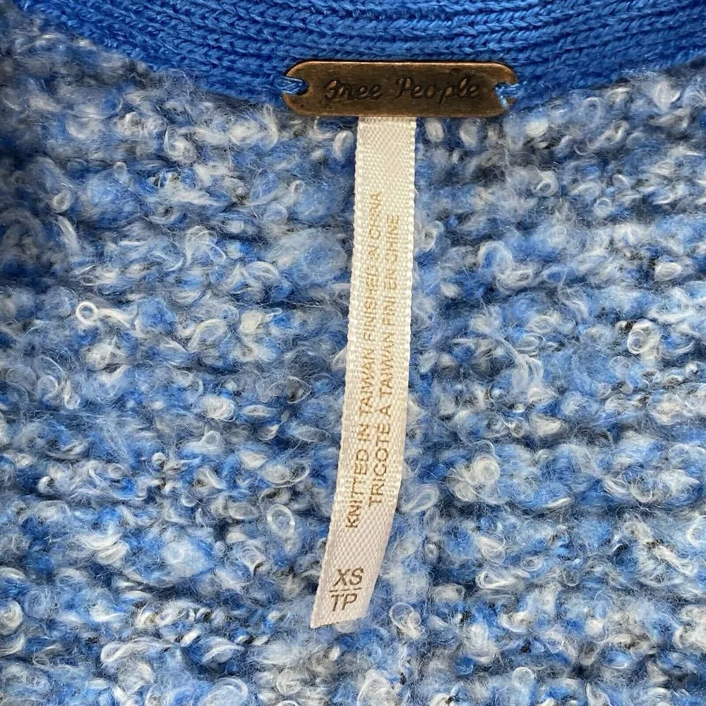 New Free People BFF Cardigan Womens XS Boho Wrap Soft Boucle Knit‎ big Blue - Image 2