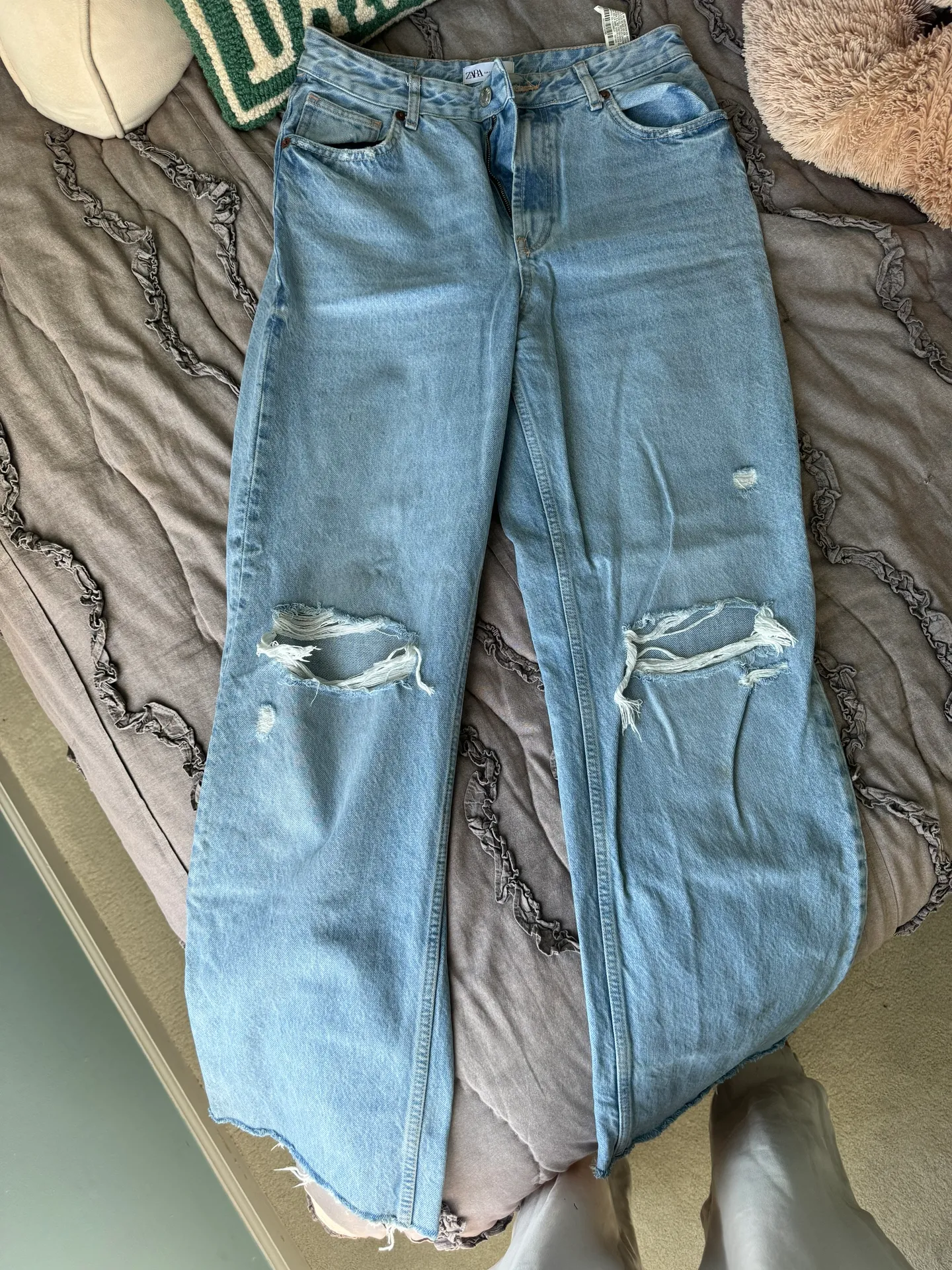 ZARA High Waisted Wide Leg Jeans - Image 2