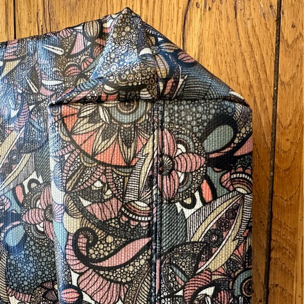 Sakroots Sienna Spirit Desert Shoulder Bag - Image 12