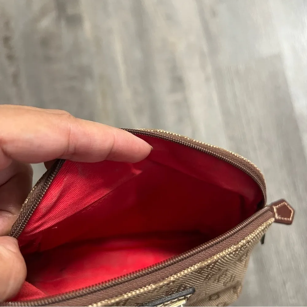 Dooney & Bourke coin wallet - Image 6