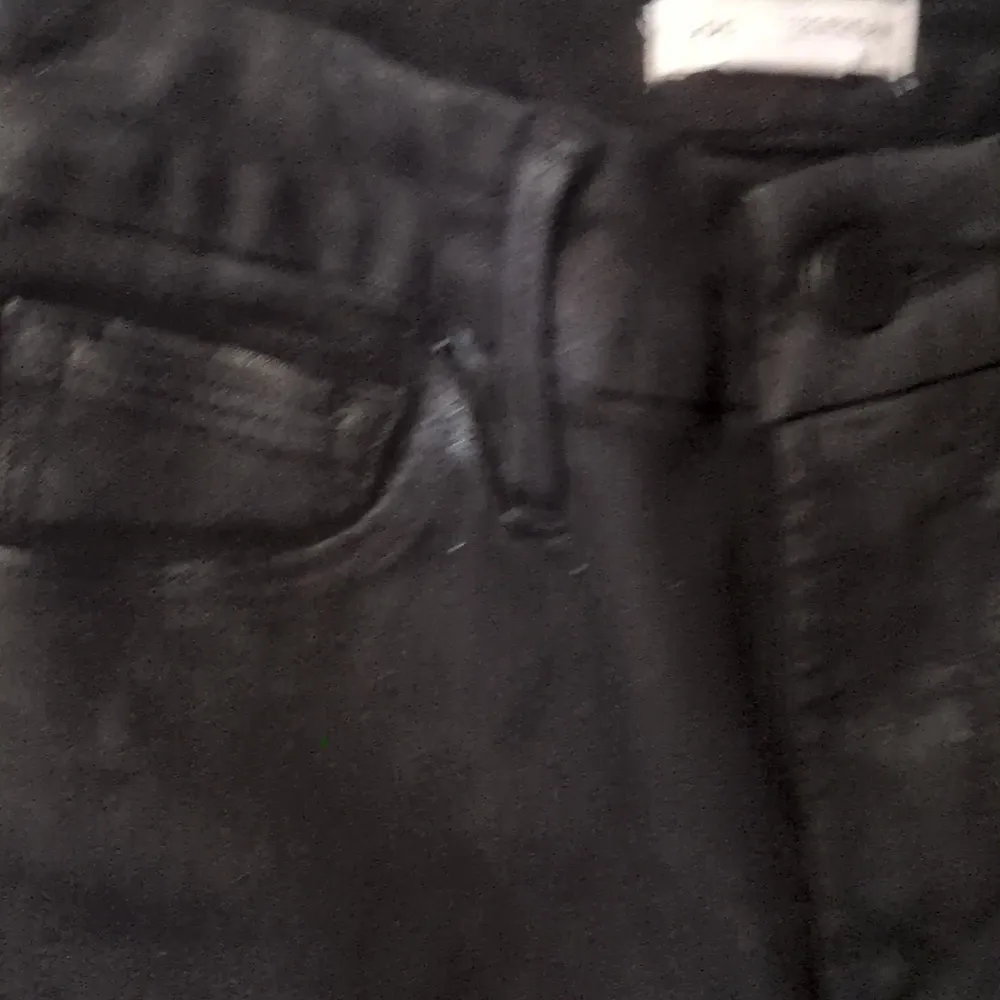 Good American Coated Black Jeans Size 00/24 - Image 2
