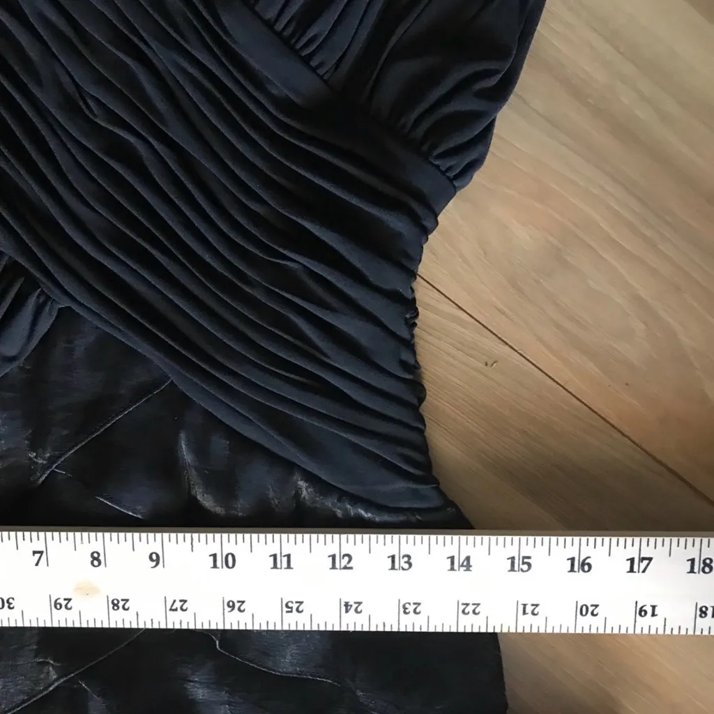 Sangria Black Fitted Sheath Dress Sleeveless V-Neck Form Fit Tiered Cocktail 8 - Image 11