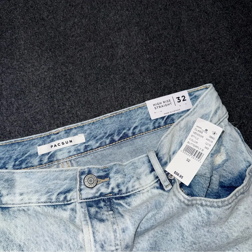 NWT PacSun High Rise Straight Jeans Acid Wash Raw Hem Distressed Size 32 x 27.5 - Image 8