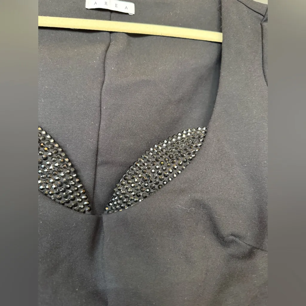 Area Sequin Cup Crop Top Black Size L - Image 2
