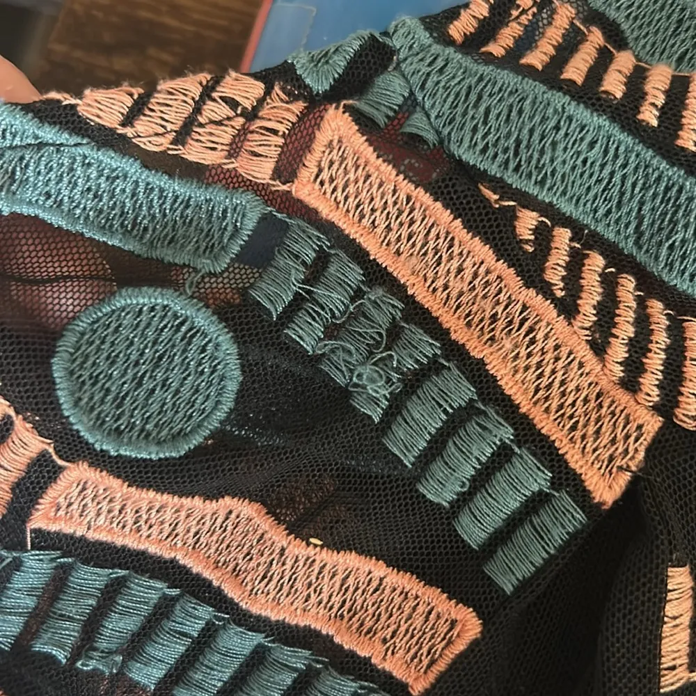 Anthropologie Akemi + Kin Kalila Embroidered Polka Dot Sheer Tank Top Size XS - Image 12