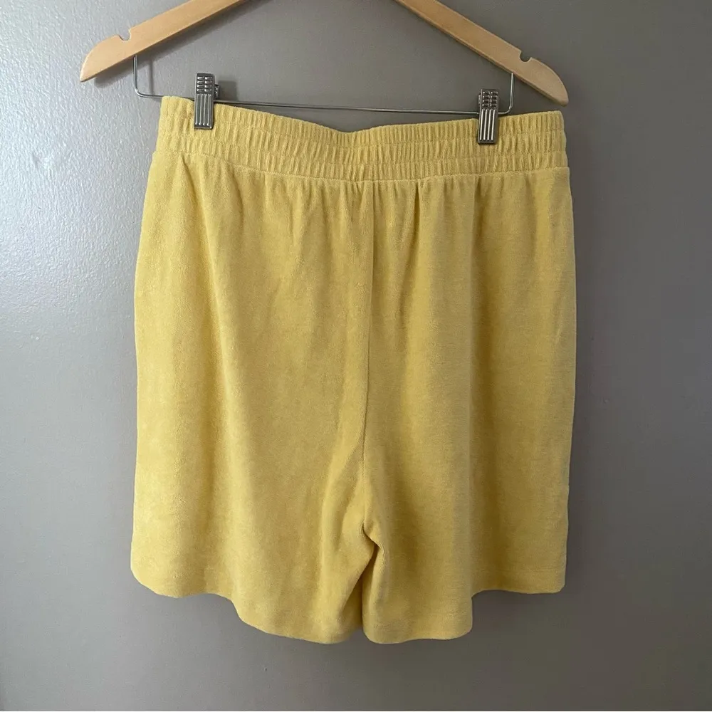 NWT Paper Label shorts Yellow Size M - Image 5