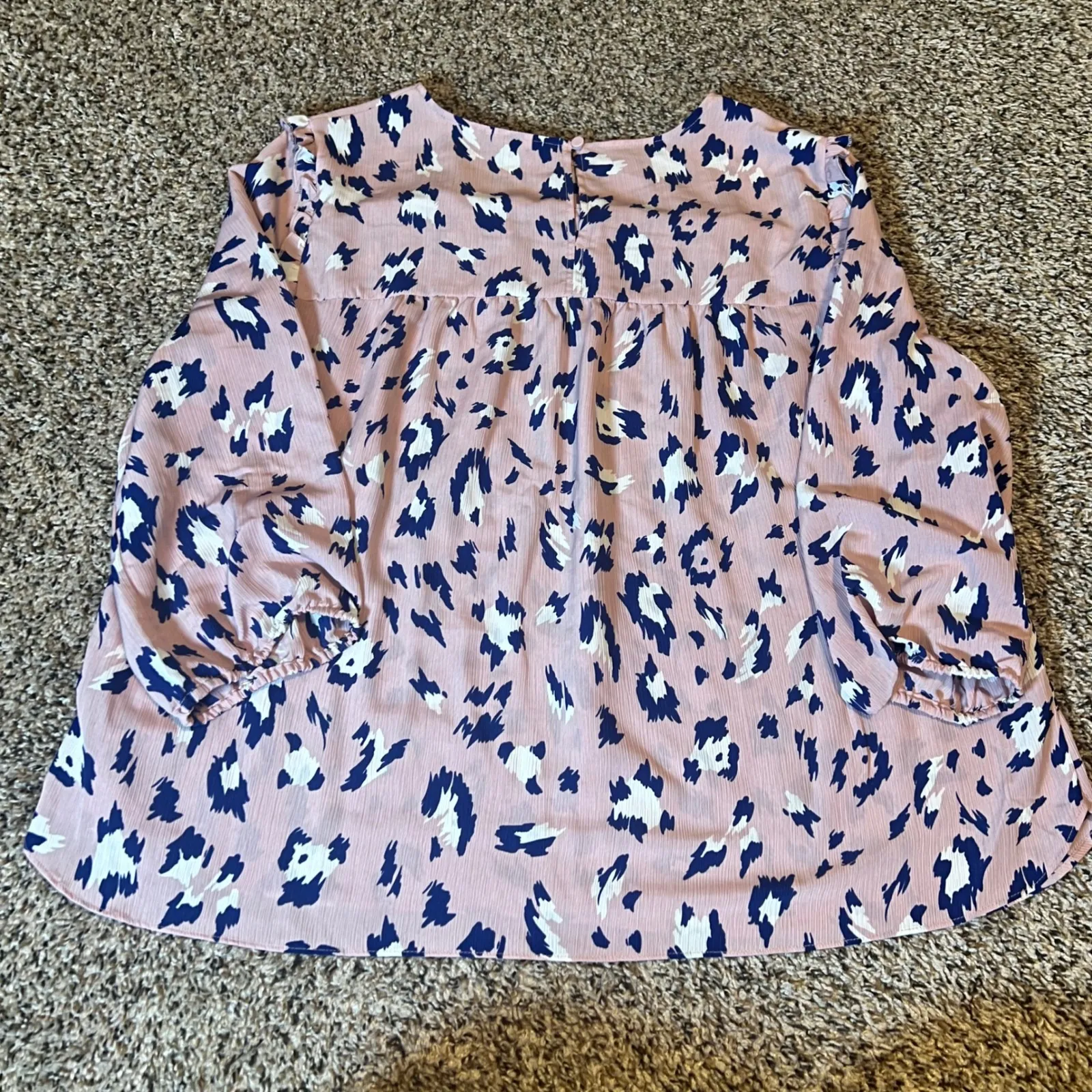 Juicy Couture Leopard Print Ruffle Neck Long Sleeve Blouse Women XL Pink Navy - Image 5